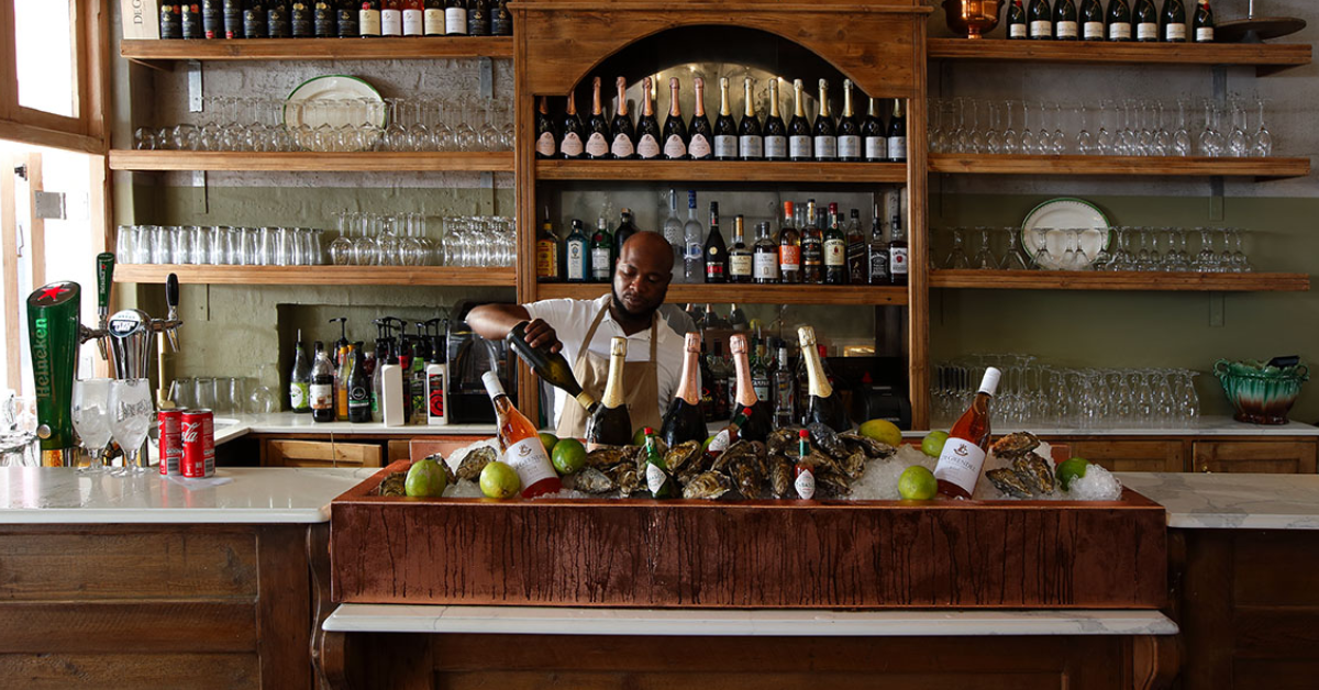Best Oyster Bars in Cape Town: Experience Premium Oysters at V&A Waterfront