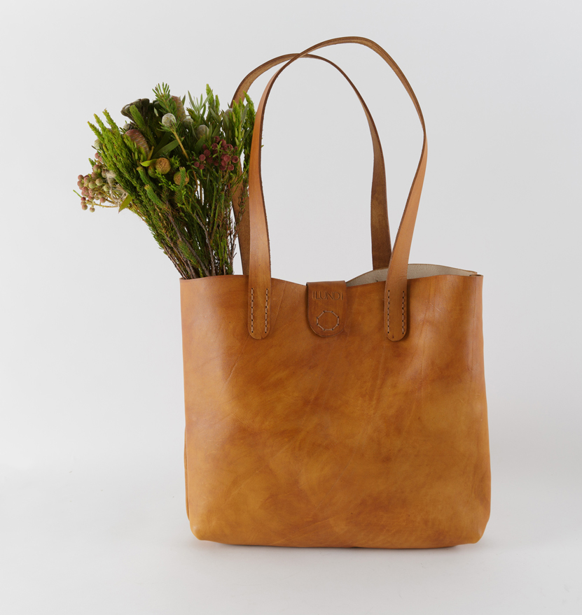 Everything Tote Bag Ilundi PLEASE NOTE THAT WE HAVE A 7 14 DAY