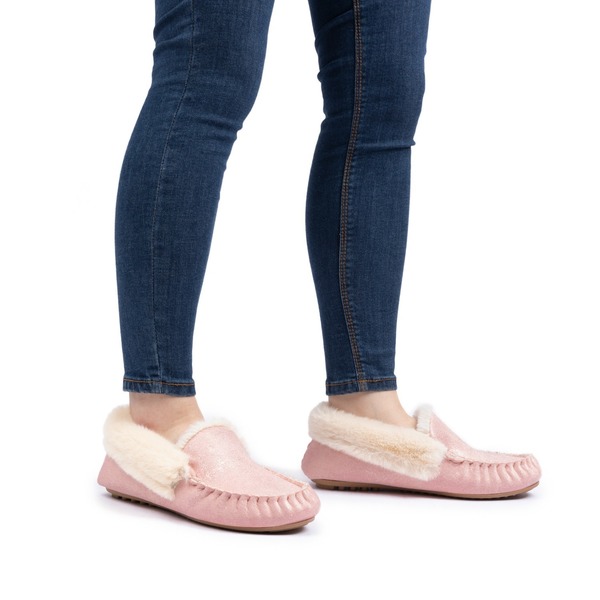 Cozy Women's Shearling Lined Slipper High quality slipper, both