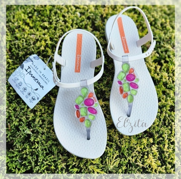 Ipanema - Ruby - Beige (Size 6 )