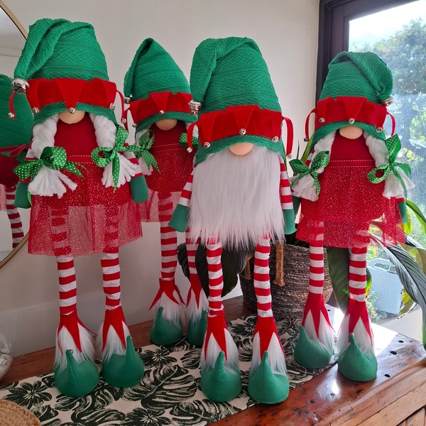 Standing Elf Gnomes - Each