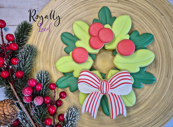 Festive Wreath Platter