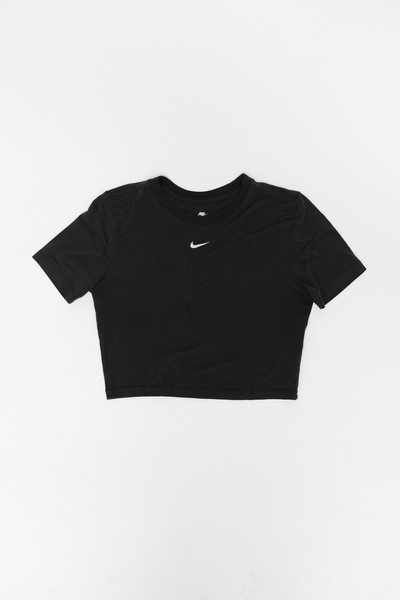 Nike Essential Cropped Tshirt
