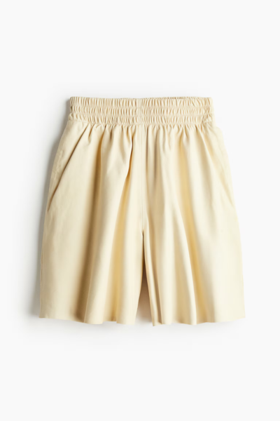 H&M STUDIO Genuine Leather Pull On Shorts Vanilla
