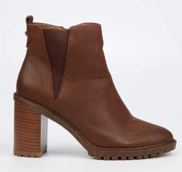 Miss Black - Omega - Choc (Size 8)