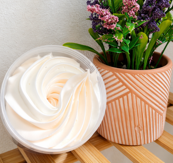 White Apricot & Honey Body Butter