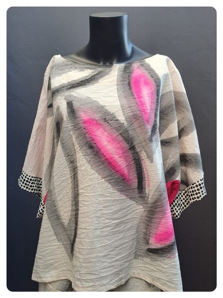 Loose Casual Top with Viscose