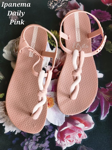 Ipanema - Daily - Pink (Size 3, 4, 5, 6, 7, 8, 9 )