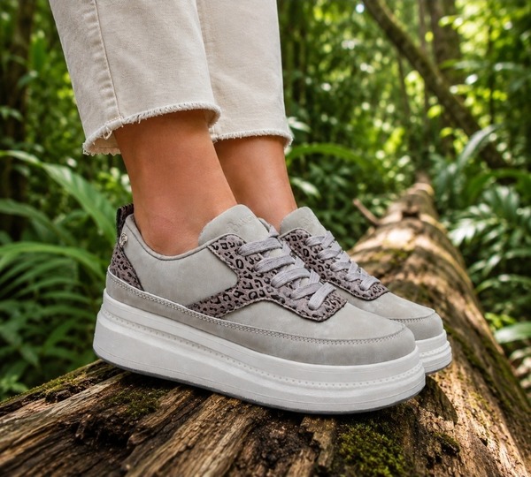 Butterfly Feet ~ Senhora 26 ~ Grey (Sizes 4, 5, 6, 7, 8, 9)