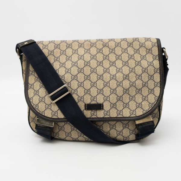 GUCCI Pre-Owned GG Supreme Canvas Messenger Bag