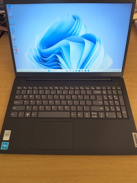 Lenovo V15 G2-N4500 CPU-256GB NVMe SSD-8GB DDR4 Ram-FHD Display-Wifi AC