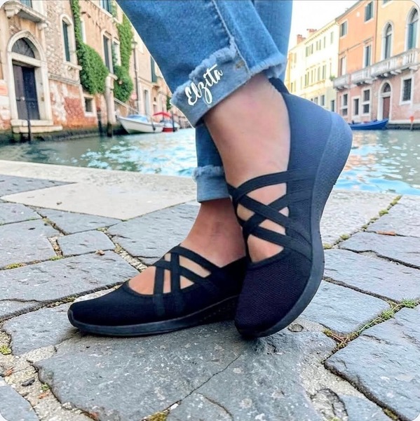 Pierre Cardin ~ Kristina ~ Black (Sizes 5 )