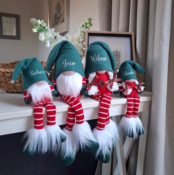 Red & Green Personalised Family Set - Silver Bells