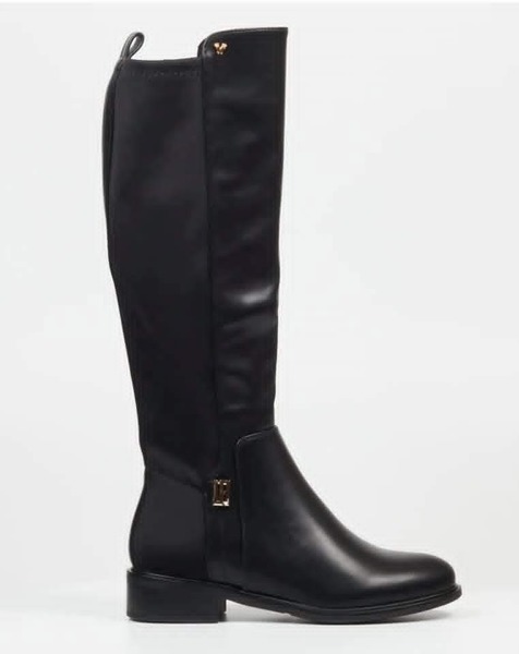 Butterfly Feet - Huda 11 - Black (Size 5, 7, 8)