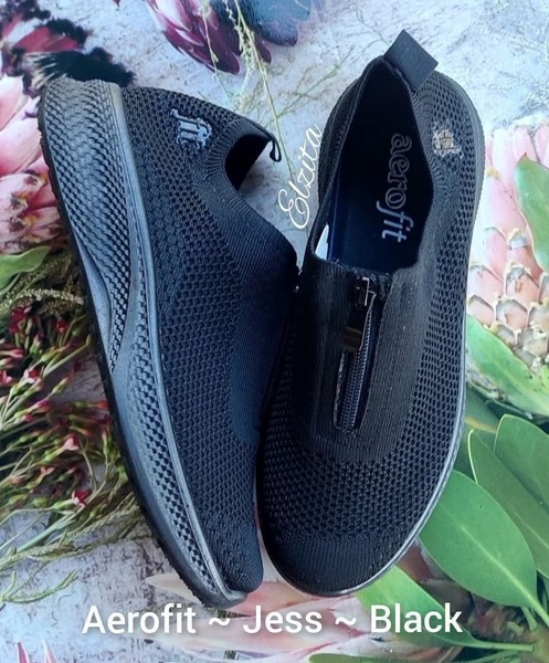 Aerofit ~ Jess ~ Black (Sizes 5, 6, 7 )
