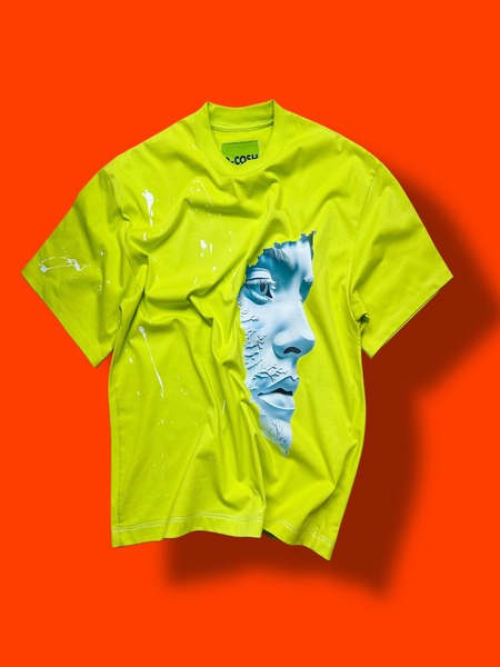 Statement Face Tee