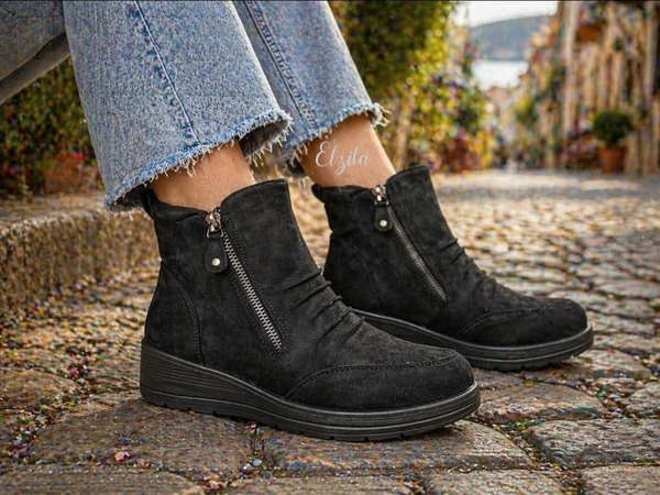Savoy ~ Nora ~ Black (Size 4, 5, 6, 7, 8)