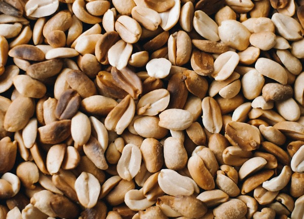 Peanuts (Cocktail Blanched) - Plain Roasted