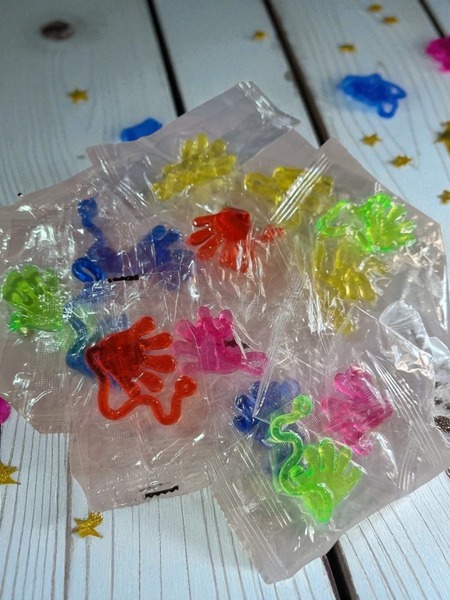Mini Sticky Hands - Random