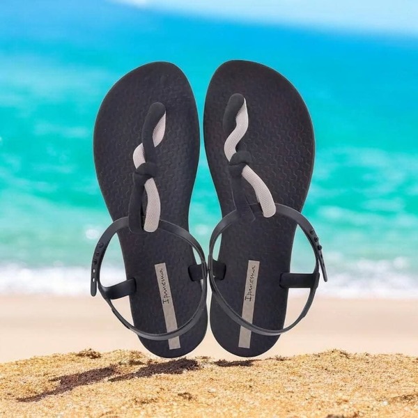 Ipanema - Daily - Black (Size 4, 5, 6, 7, 8 )