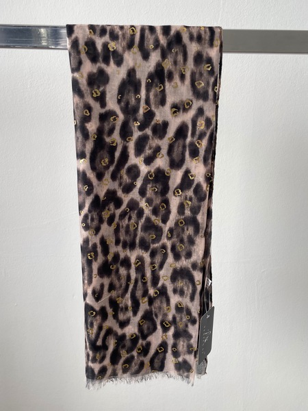 Dark leopard