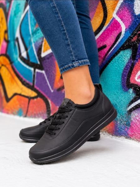 Pierre Cardin ~ Josephine 22 ~ Black (Sizes 5, 7, 8, 9)