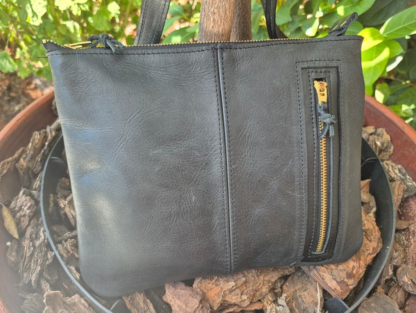 Front Zipper Large Crossbody Bag