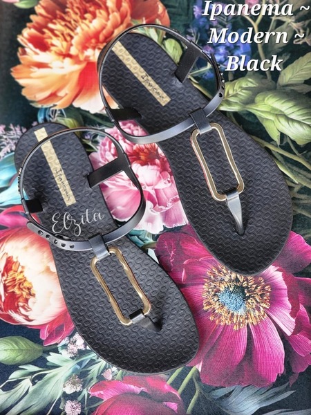 Ipanema - Modern - Black (Size 4, 5, 6, 7, 8, 9 )