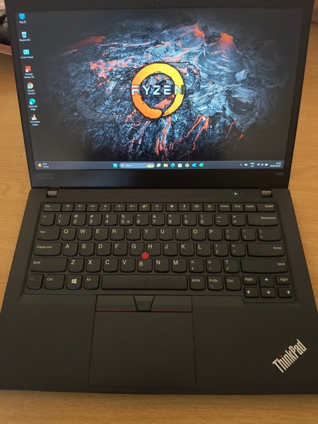 Lenovo Thnkpad T495-AMD Ryzen 5 3500u Quad Core-Vega 8 Graphics-256GB SSD-8GB DDR4-FHD Display