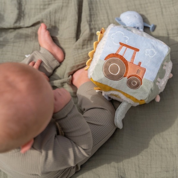 Little Farm Soft Activity Cube
