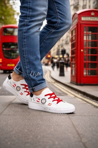 Pierre Cardin - Graffiti - White Multi (Size 3, 4, 5, 6, 7 )