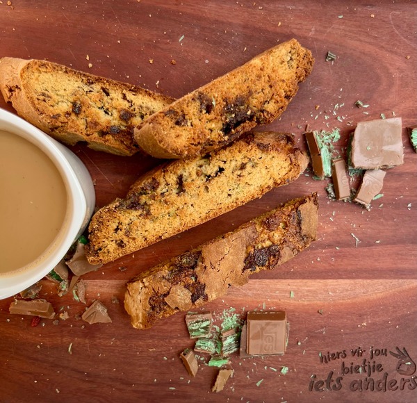 Peppermint Crisp Tart Biscotti