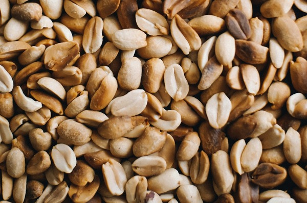 Peanuts (Cocktail Blanched) - Roasted & Salted