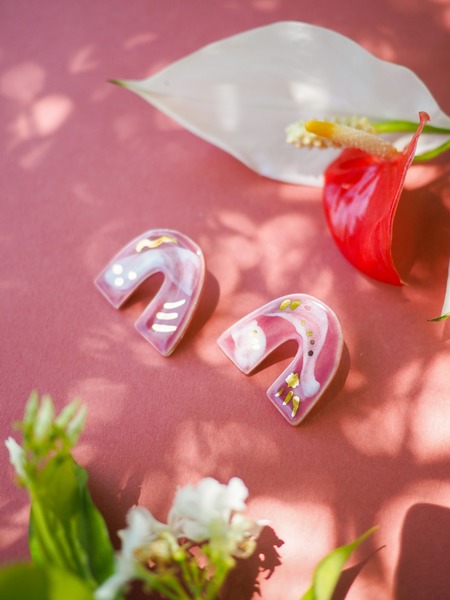 Terra Firma Arch Studs - Rose Stardust