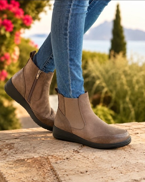 Savoy ~ Jodi ~ Brown (Size 4, 5, 6, 7, 8)