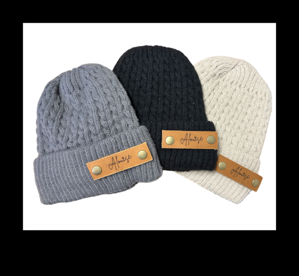 Alouise Short Beanies