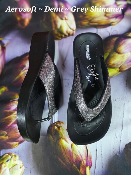 Aerosoft - Demi Shimmer - Grey (Size 6 & 8 )
