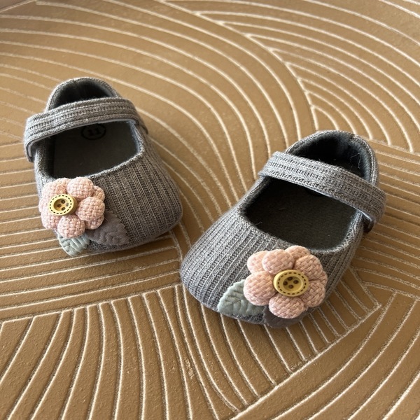 Grey baby daisy shoes