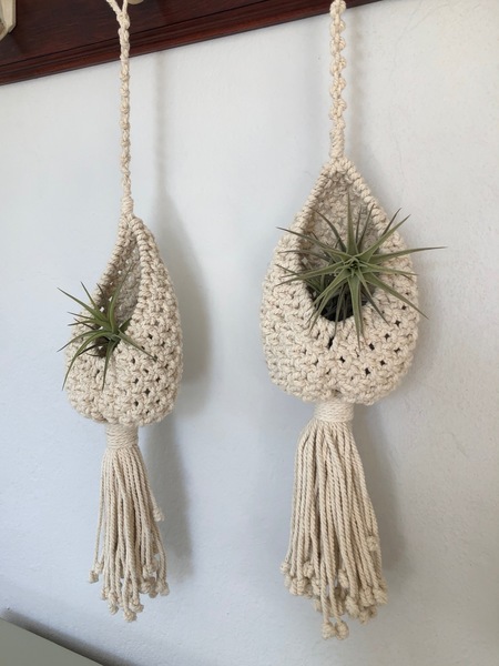 Macramé Air Plant Holder - Hanging Pod