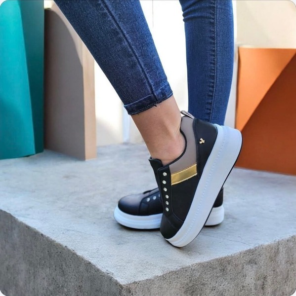 Butterfly Feet - Senhora 21 - Black (Size 4, 5, 6, 7 )