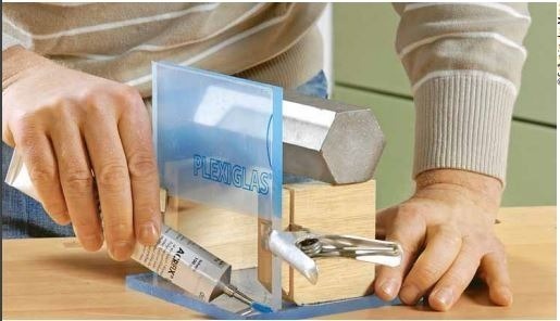 Acrifix 1S0116 - Acrylic Thick Solvent Glue - Clear