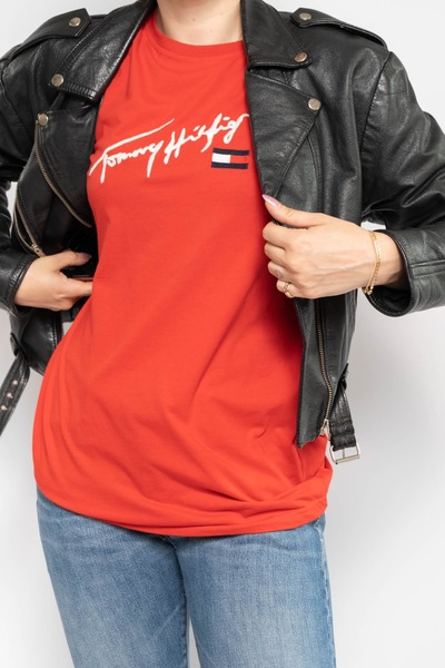 Bootleg Tommy Hilfiger Tee