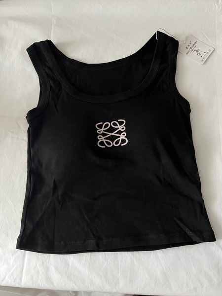 loew dupe tank top