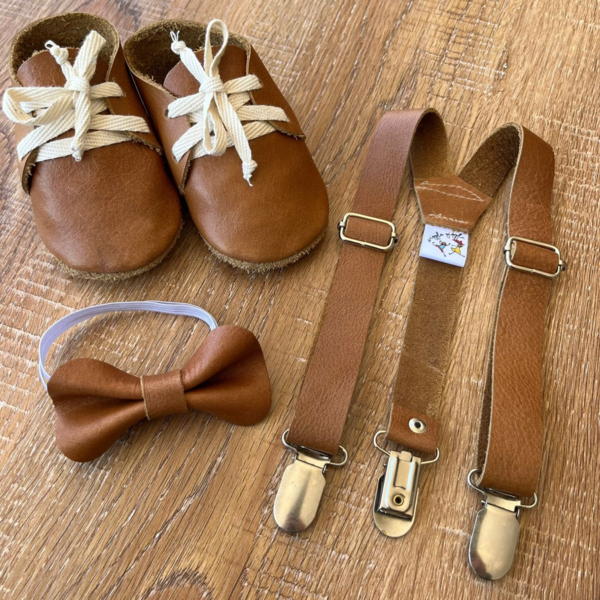 Toffee leather colour  bow tie, suspenders and vellie set