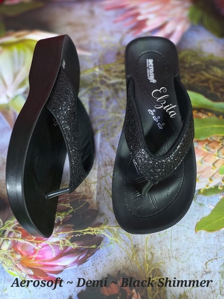 Aerosoft - Demi - Black Shimmer (Size 5, 6, 7 )