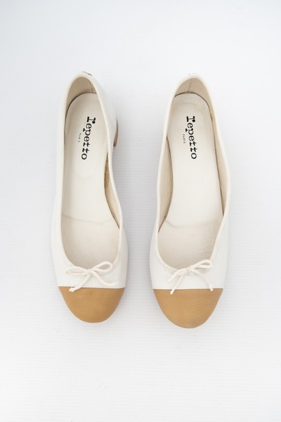 Repetto Paris Camille Beige Leather Pumps