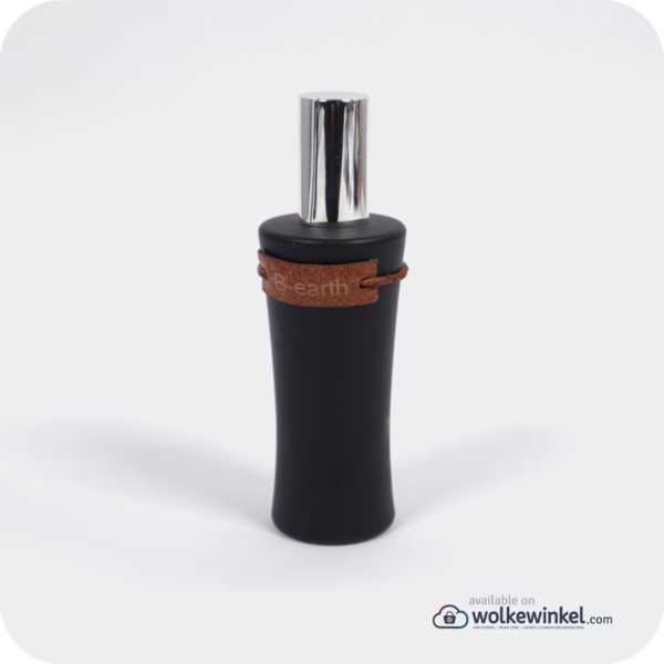 Room / Linen Perfume Bearth Room / Linen perfume is an easy way to