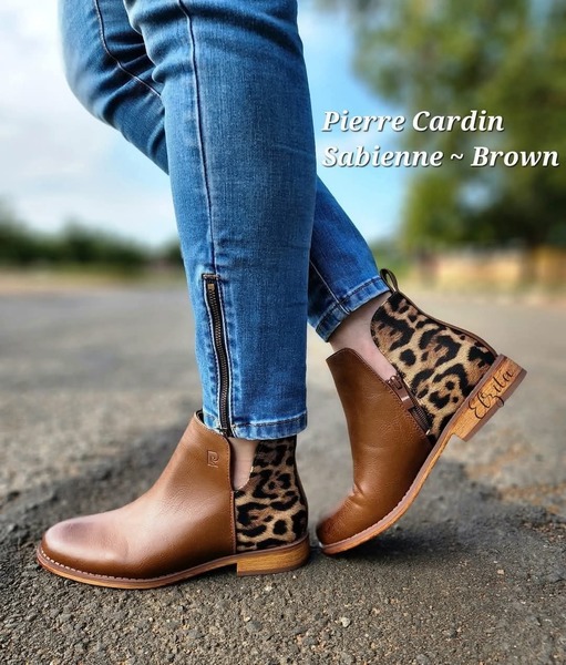 Pierre Cardin ~ Sabienne ~ Brown (Sizes 4, 5, 7)