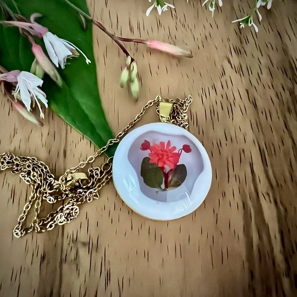 Necklace - Round Pendant