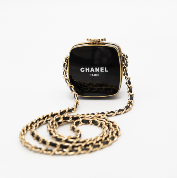 Beauty Box With A Chain